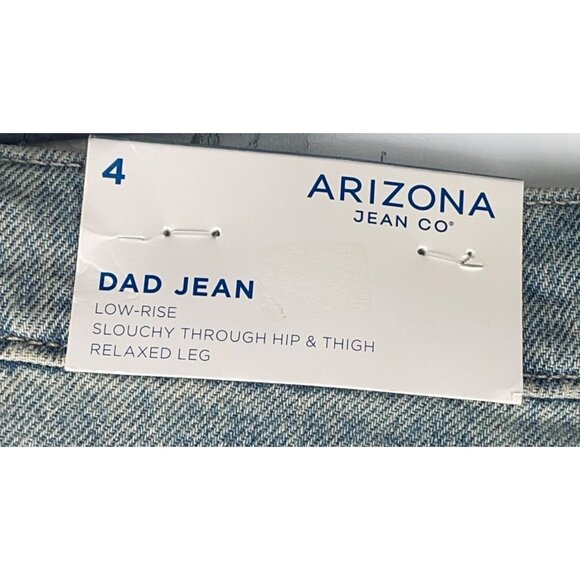 Arizona Jean Co. Womens Size 4 Low-Rise Dad Jeans Light Wash Denim - Picture 5 of 9